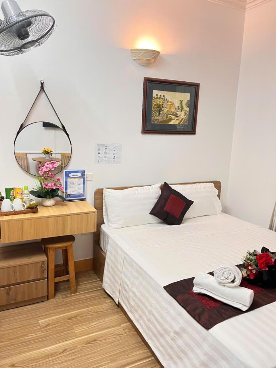Fortuna Homestay Ханой Экстерьер фото