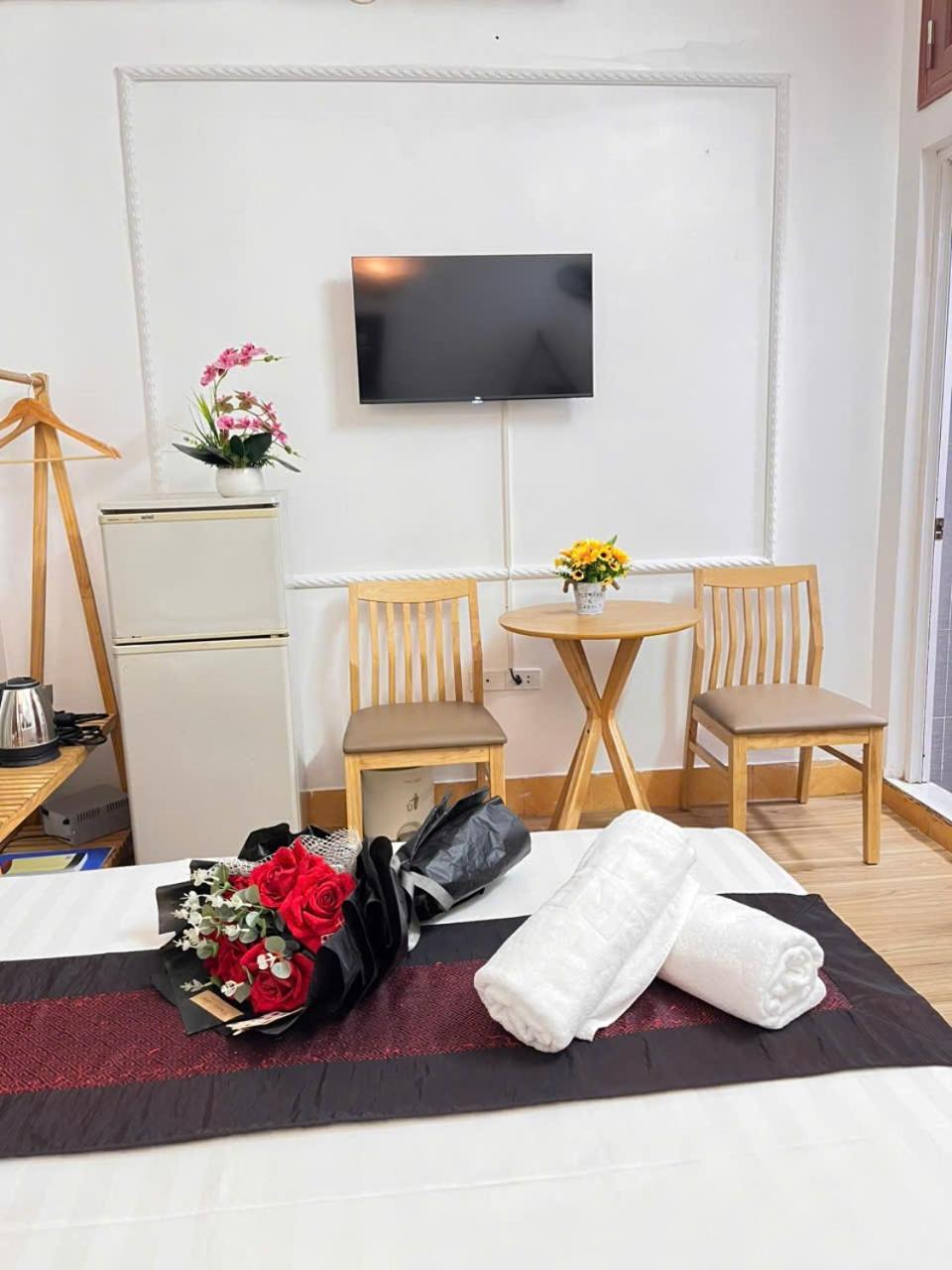 Fortuna Homestay Ханой Экстерьер фото